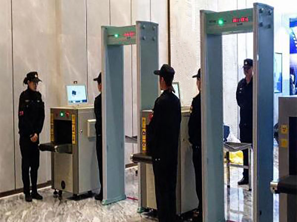 金屬探測(cè)安檢門(mén)